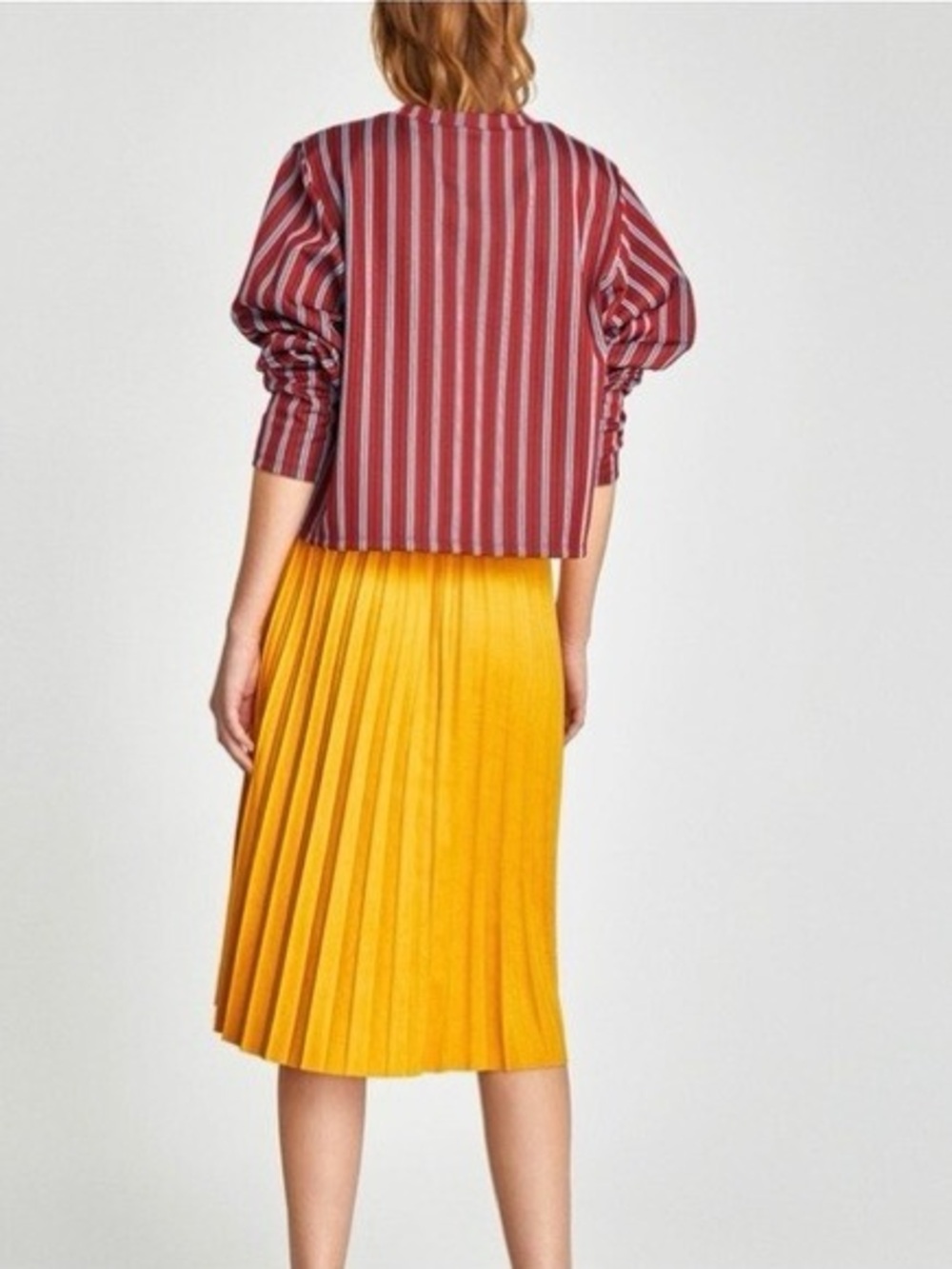 Zara Faux Suede Pleated Skirt in Mustard - EUC - Picture 4 of 7